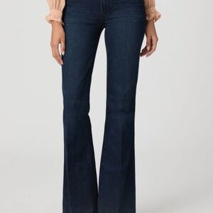 Paige Denim Genevieve flare jeans in All night wash.Size 29